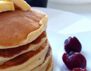 Read more about the article Ricotta pancakes, dulcele zilei de sambata